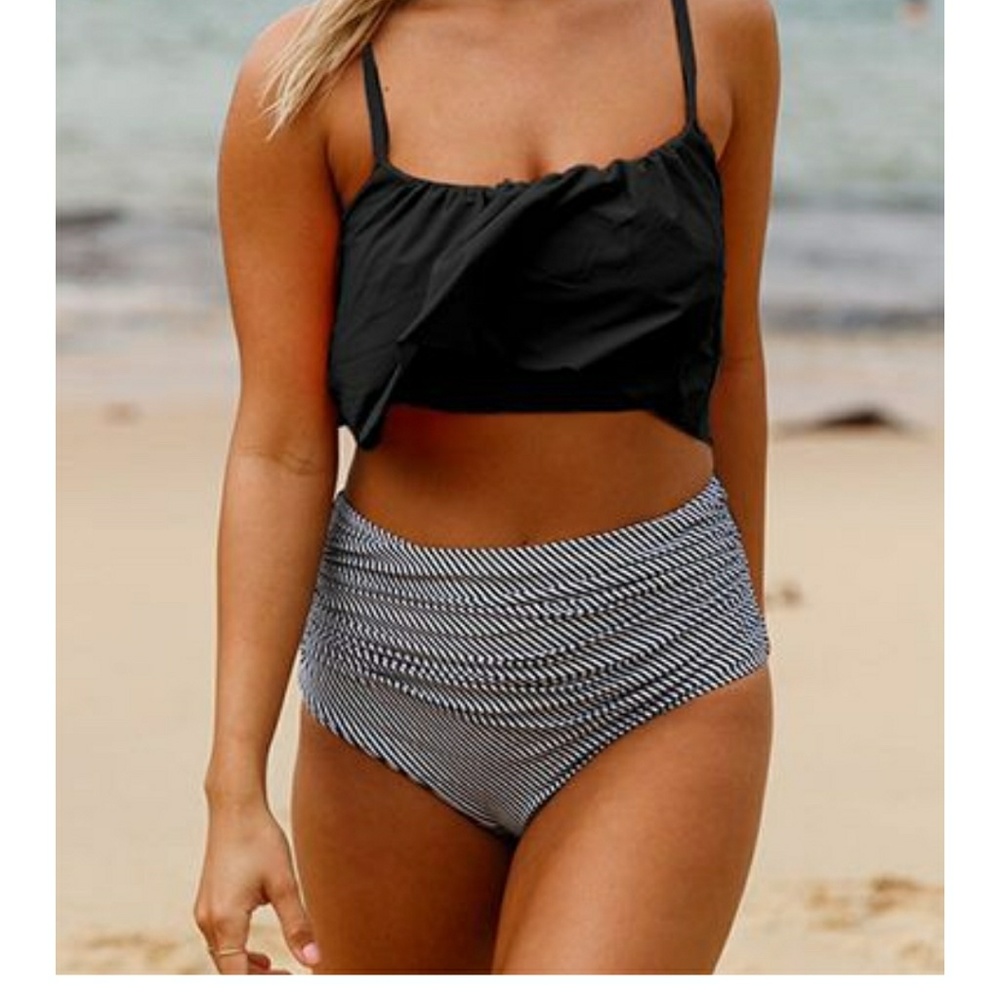 High Waisted 2 Piece Swimsuit